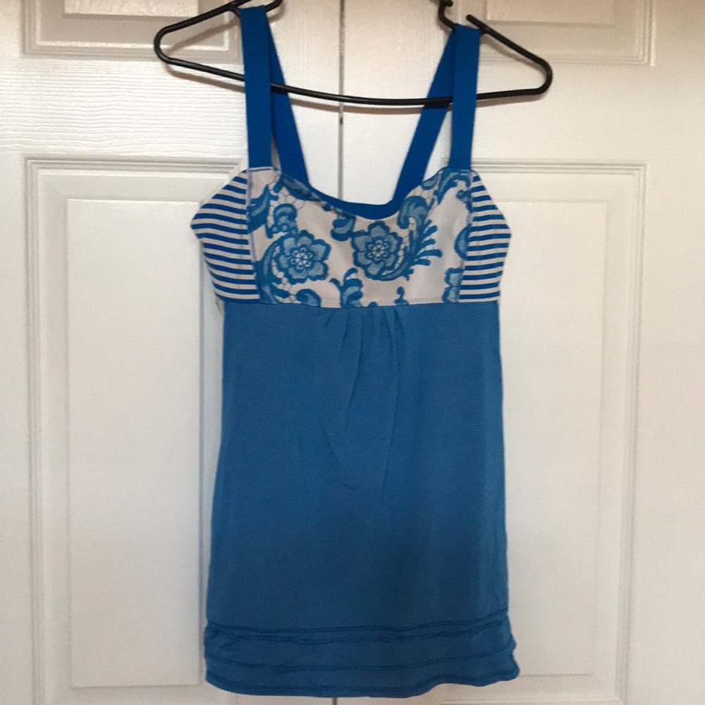 Lululemon (gently used) size tag removed